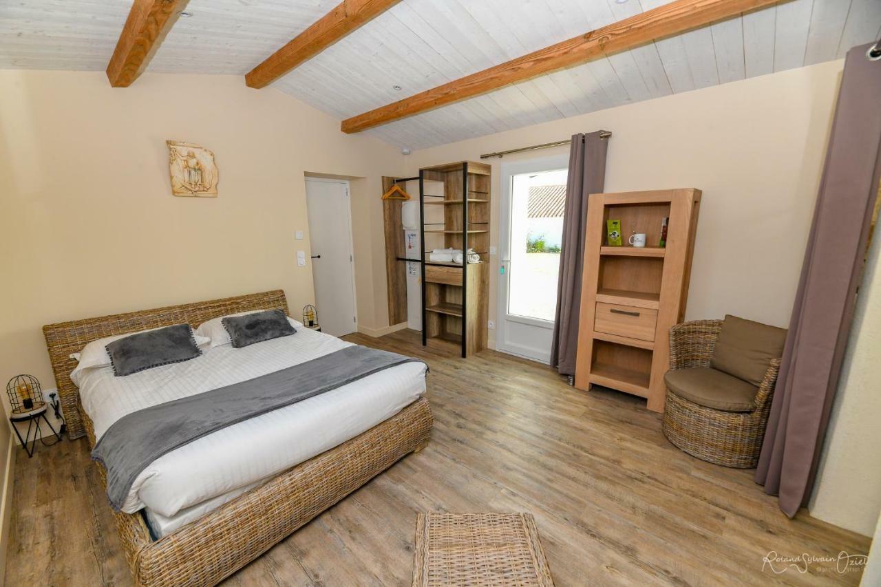 Gites De La Grande Borderie Saint-Gervais  エクステリア 写真