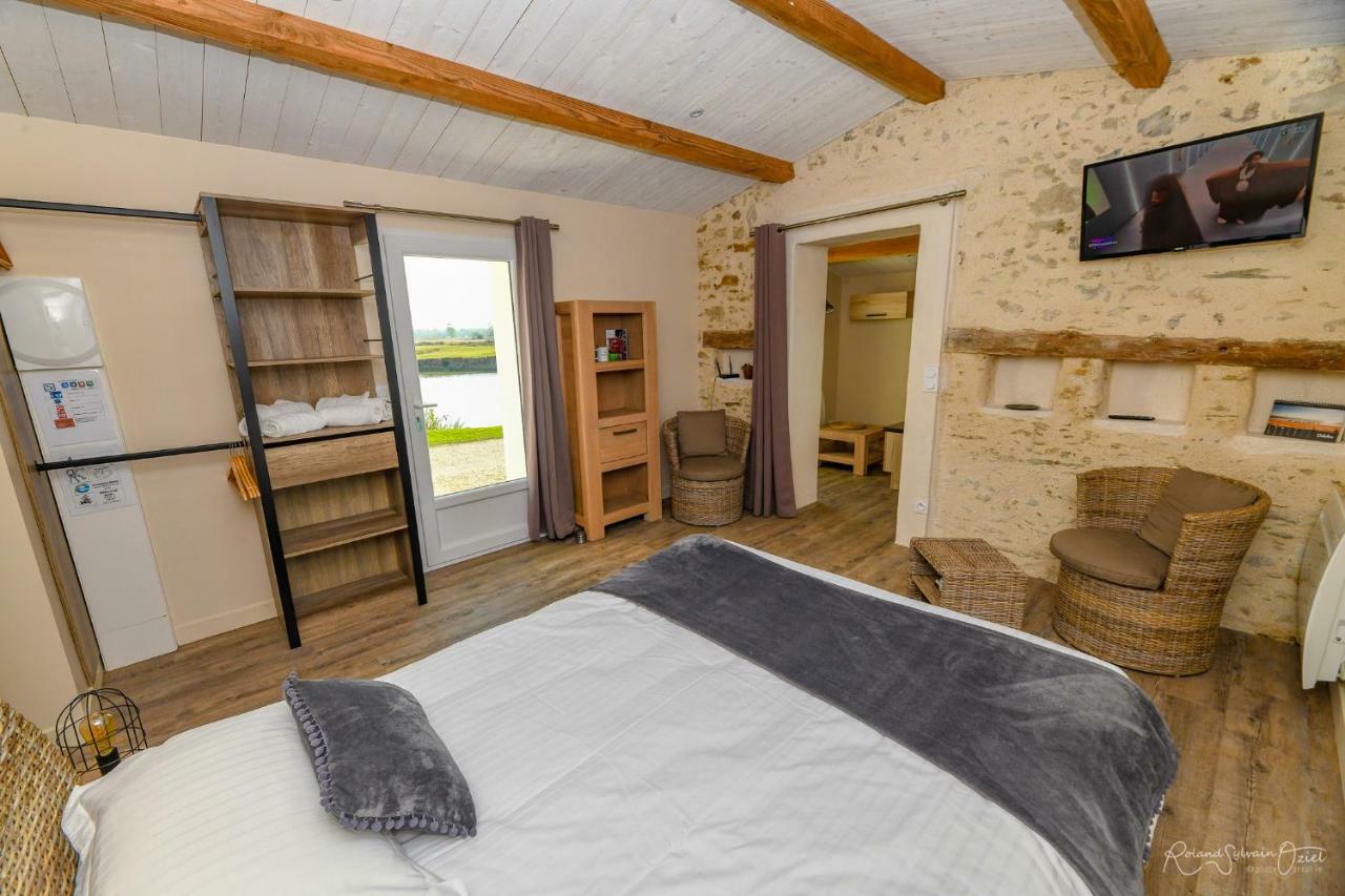 Gites De La Grande Borderie Saint-Gervais  エクステリア 写真